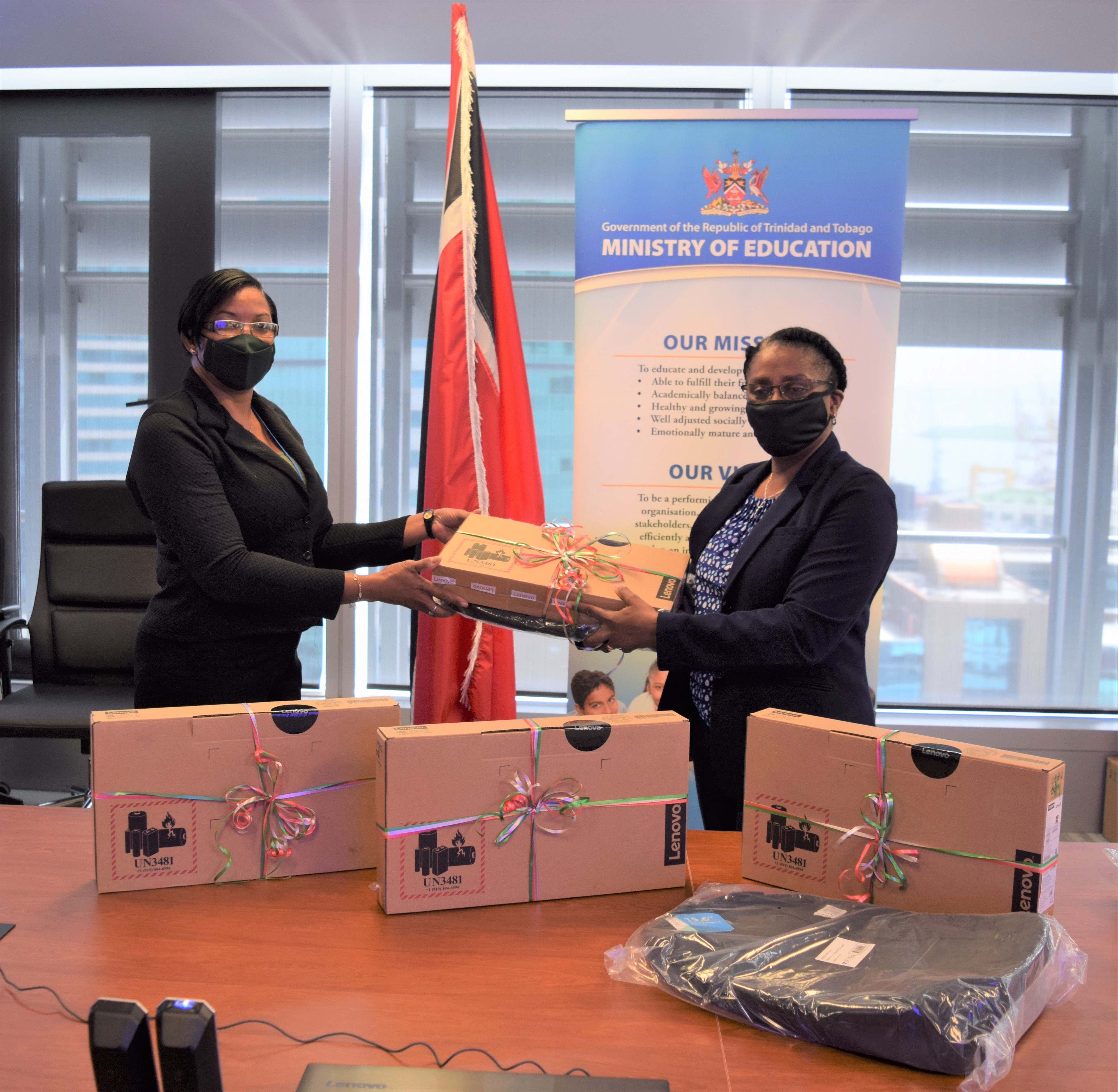 UN Delivers 350 Laptops to the Ministry of Education 